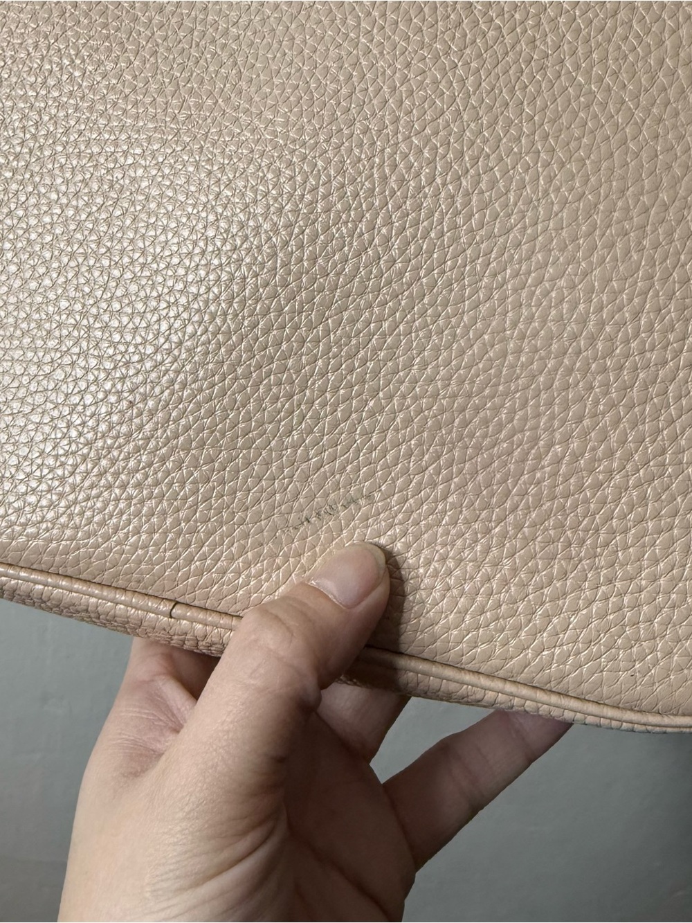 Michael Kors Fulton Nude Beige Leather Crossbody Bag - Picture 4 of 7